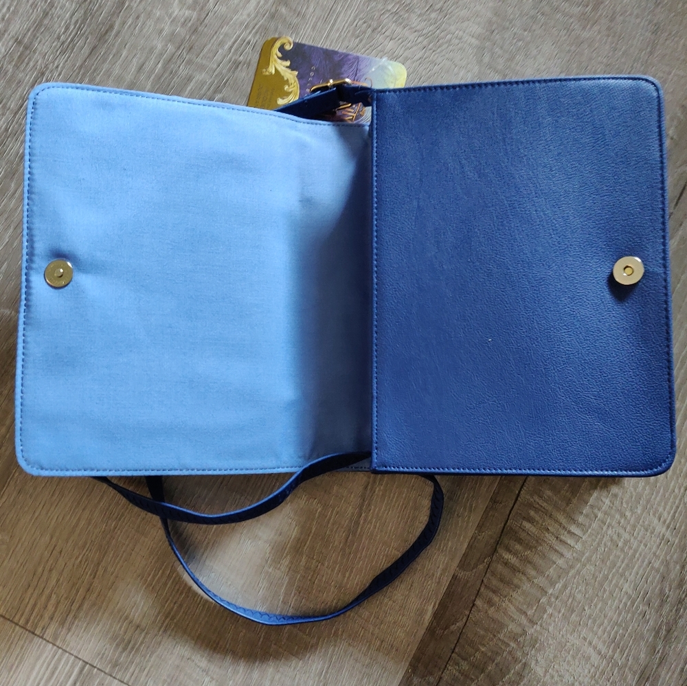 Beauty and The Beast Book Purse - Picture 3 of 3